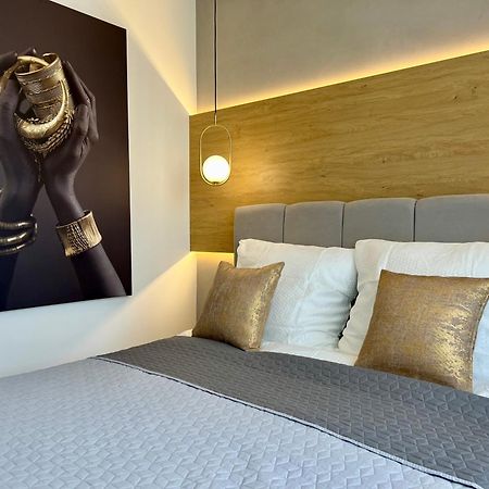 M&S Lux Apartments Kochanowskiego Łódź Esterno foto