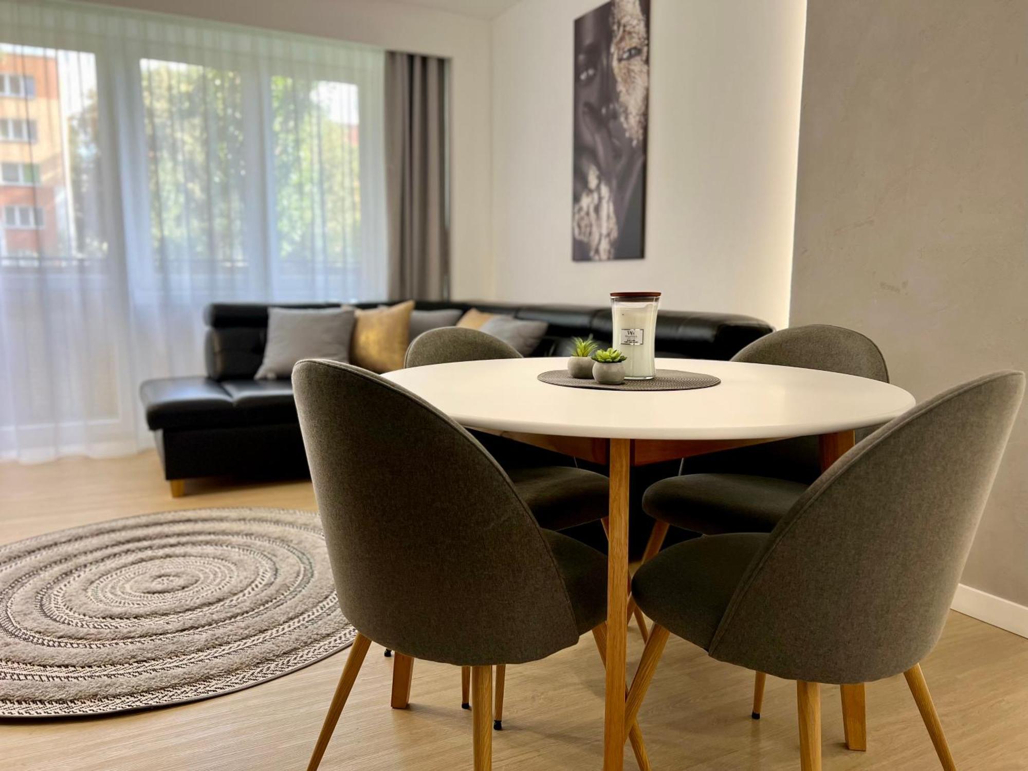 M&S Lux Apartments Kochanowskiego Łódź Esterno foto